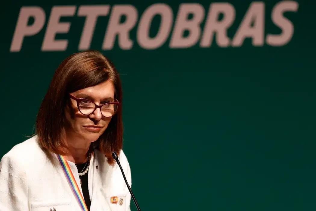 Petrobras anuncia redução no preço do diesel a partir desta terça-feira