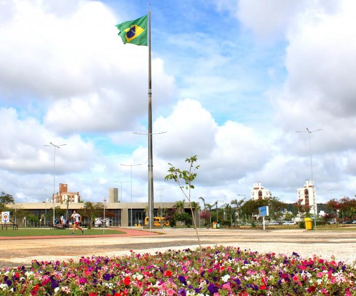 Serviços municipais funcionam nesta sexta-feira em Criciúma