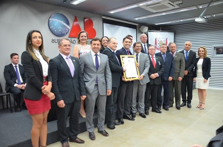 Câmara homenageia OAB nos seus 40 anos