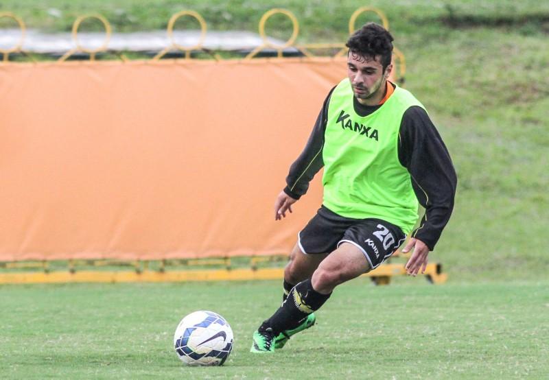 Taça BH: Julinho mantém pés no chão, mas “quer ir além” com o Criciúma