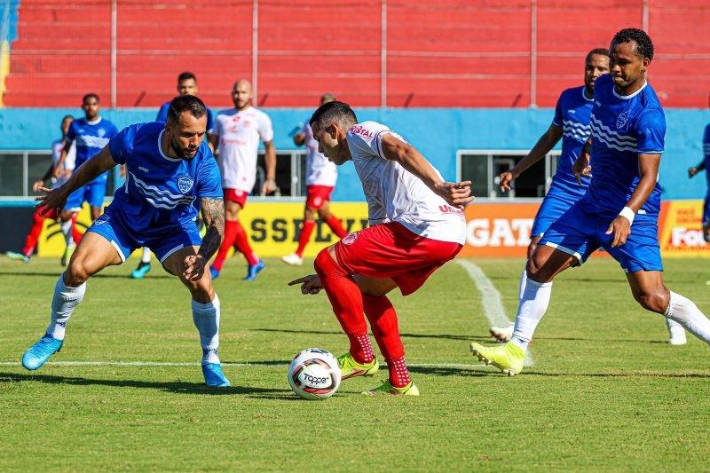 Hercílio Luz perde a invencibilidade no Campeonato Catarinense