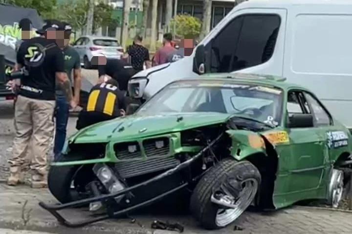 Vídeo mostra acidente durante treino de competição de drift em Criciúma