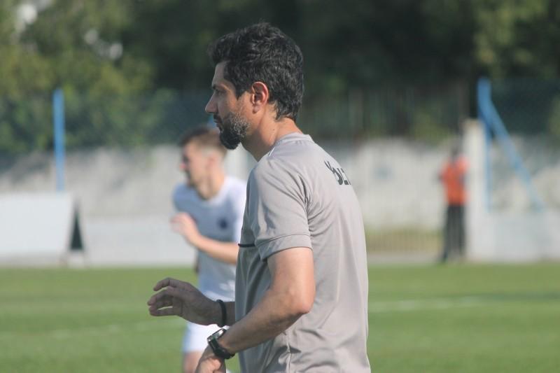 Apesar da liderança isolada, empate com o Guarani não era o resultado esperado, diz Leitão