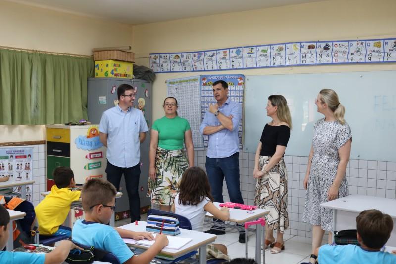 Governo de Morro da Fumaça concede aumento aos servidores da educação