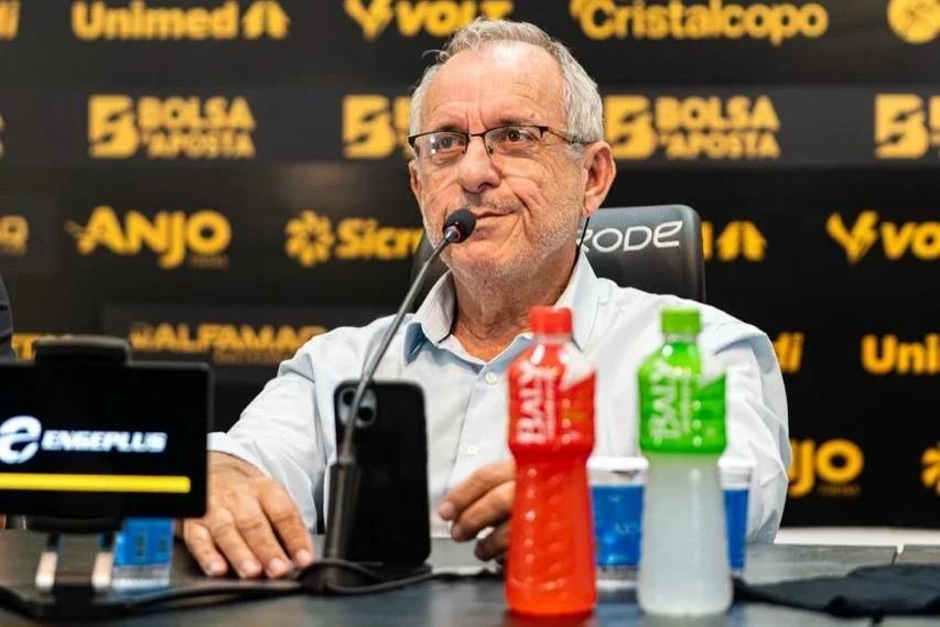 Presidente do Criciúma rebate fala de Alisson e garante que elenco sabia sobre a Taça Acesc