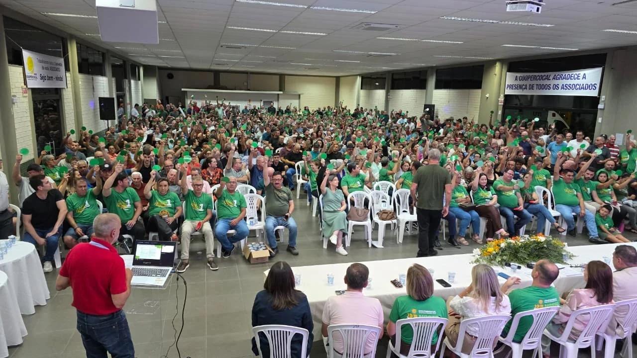Coopercocal promove assembleia com aprovação de contas e definição de projetos sociais