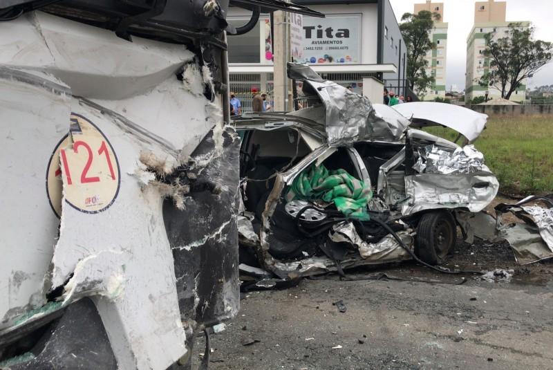 Identificado motorista que morreu em grave acidente no bairro Próspera 