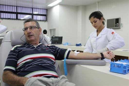 Hemosc estará aberto neste sábado