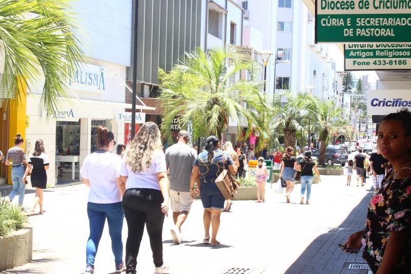 Comércio de Criciúma aberto neste domingo