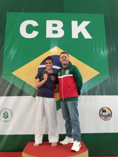 Atleta de karatê de Criciúma conquista terceiro lugar no Campeonato Brasileiro em Fortaleza