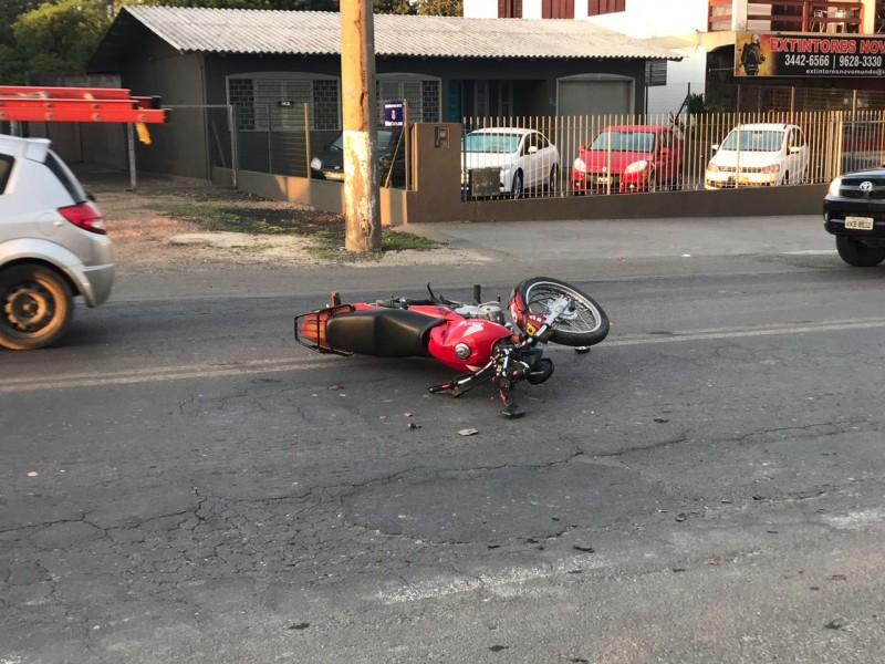 Acidente envolvendo dois veículos deixa uma pessoa ferida em Criciúma
