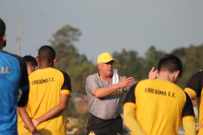 Com dúvida no ataque, Criciúma viaja para Itajaí em busca da vaga na semifinal do Catarinense
