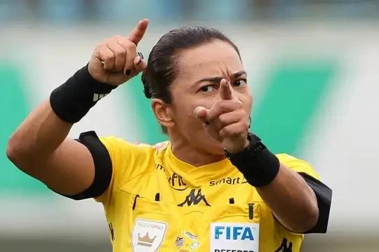 Edina Alves Batista apita Criciúma e Volta Redonda no Majestoso