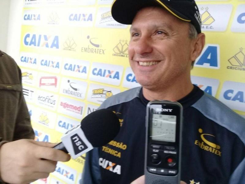 Beto Campos ressalta qualidade do Londrina em campo