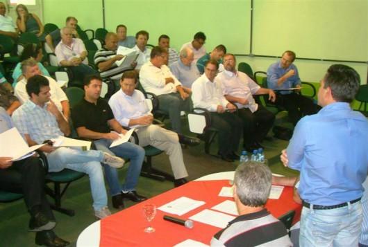 Prefeitos  da Amrec conhecem novas regras para solicitação de recursos 