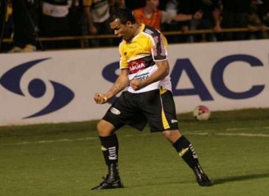 Marlon, Zé Carlos e Ewerton Páscoa: os pretendidos pelo Tigre