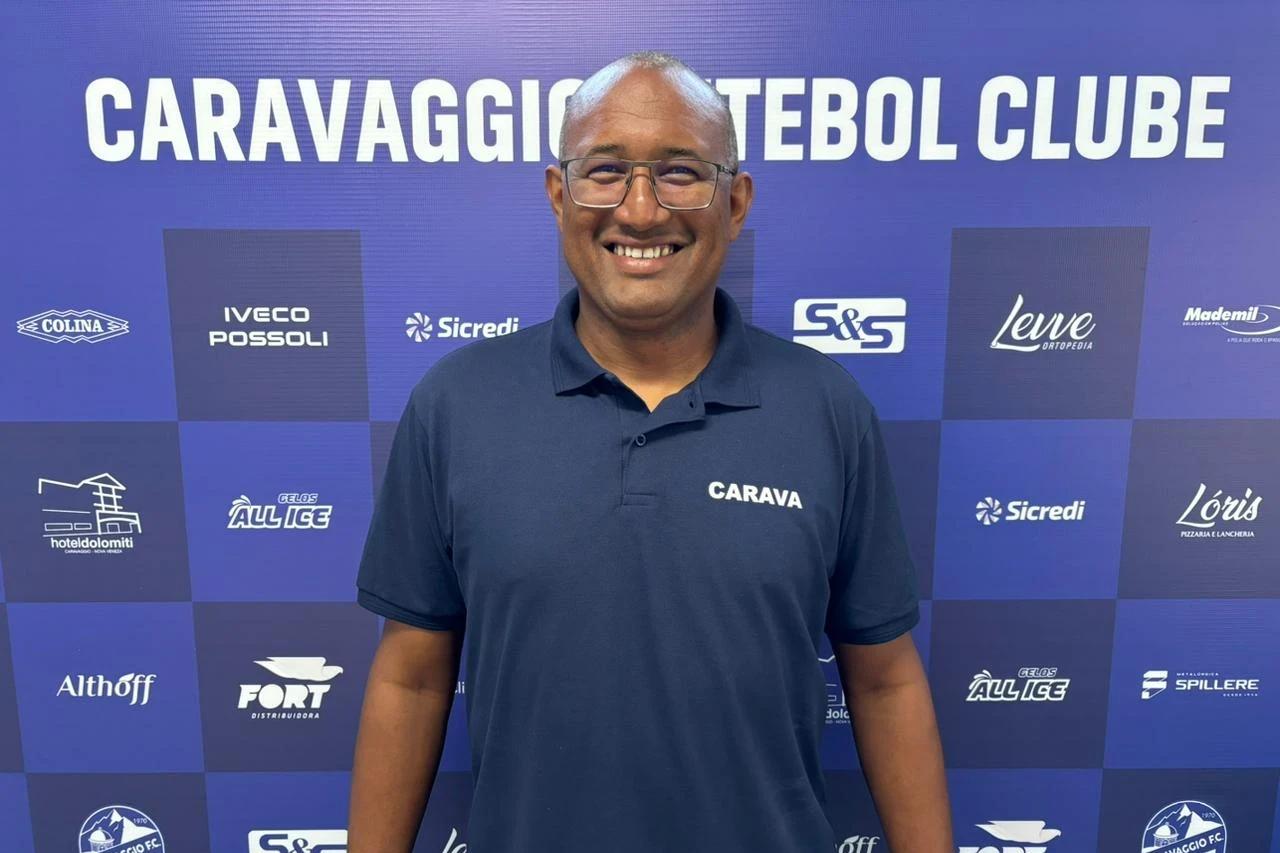 Caravaggio anuncia novo auxiliar técnico