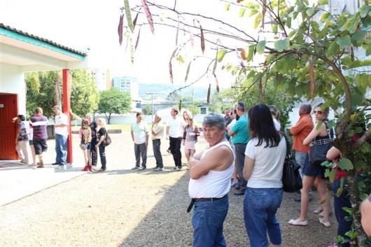 Movimento intenso no terceiro maior colégio eleitoral, no bairro Próspera