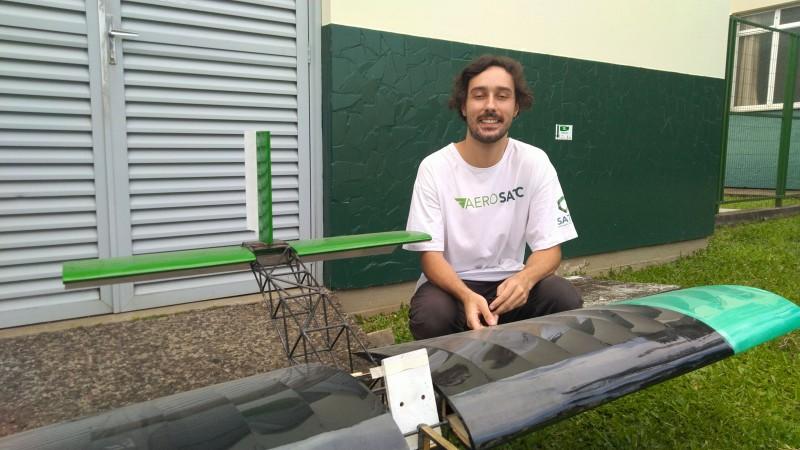 Jovem engenheiro UniSatc conquista estágio no ITA
