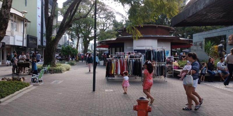 Após folga de Natal, comércio reabre as portas em Criciúma
