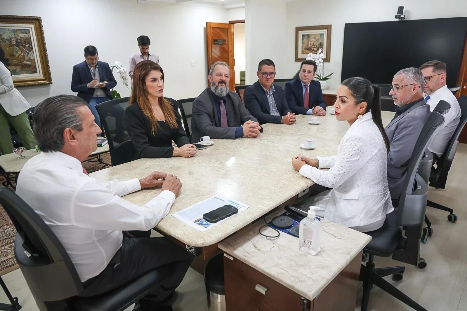 Alesc reverte decisão judicial e servidores retomam direito a paridade e integralidade