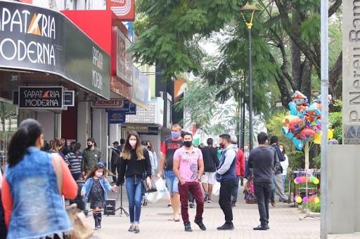 Fim de semana com Sábado Mais no comércio de Criciúma