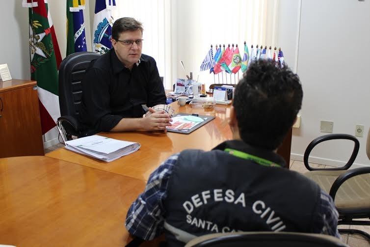 Acerto com a Defesa Civil dá início a construção de ponte