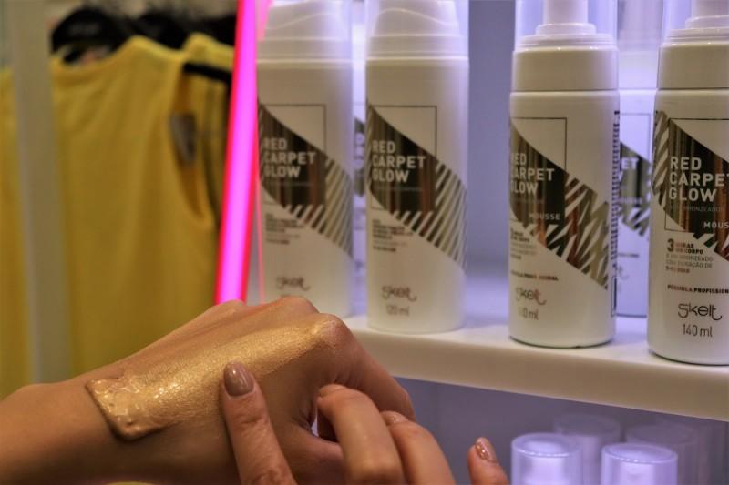 Com o verão chegando, cresce a busca por produtos que deixam a pele bronzeada