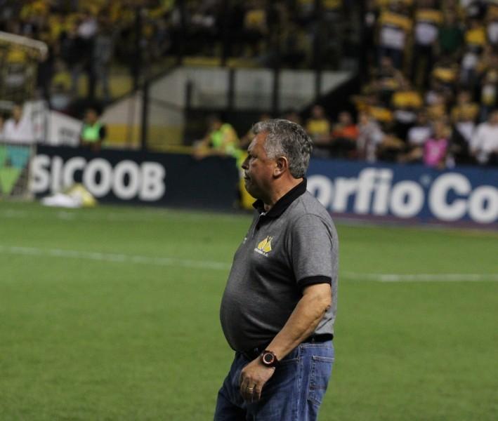 “É uma semana decisiva, a torcida tem que estar mobilizada”, afirma Roberto Cavalo 