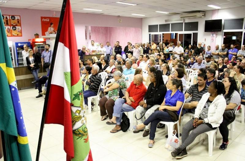 Prefeitura entrega escrituras nesta segunda-feira