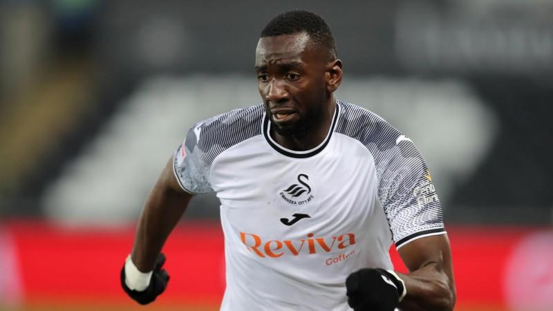 Criciúma encaminha acerto com o atacante Yannick Bolaise 