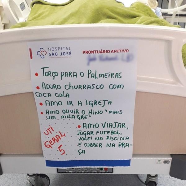 Práticas com prontuário e receituário afetivo, demonstram amor e muito carinho aos pacientes