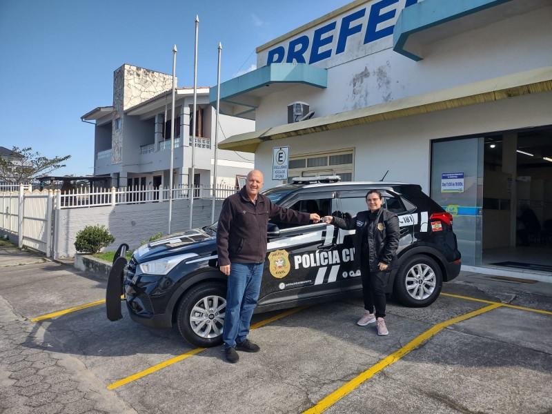 Polícia Civil do Arroio recebe viatura 0km