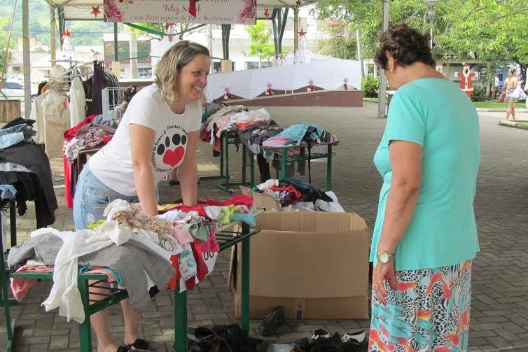 Instituto promove bazar beneficente em prol dos animais