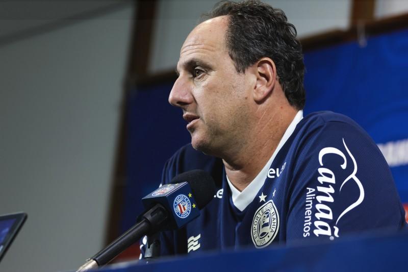 Rogério Ceni lamenta placar apertado contra o Tigre: ‘sei o quanto é difícil jogar em Criciúma’ 