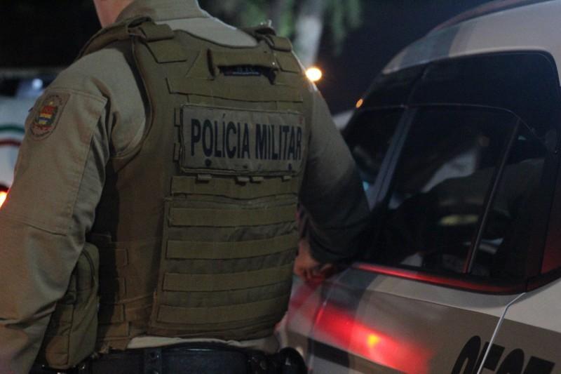 Jovem com mandado de prisão ativo é preso em Criciúma
