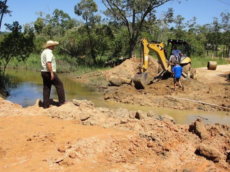 Drenagem para conter cheias na Linha Vicentina