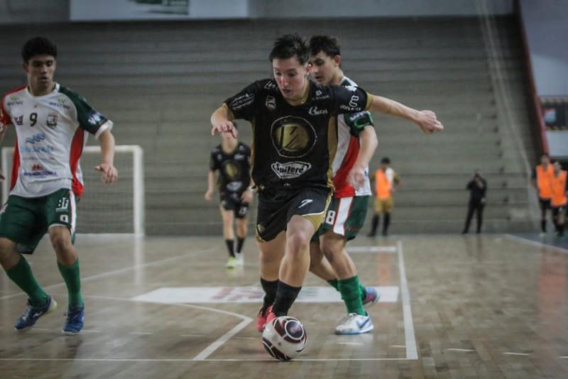 Criciúma encerra com goleada a primeira fase do Catarinense Sub-17 de Futsal