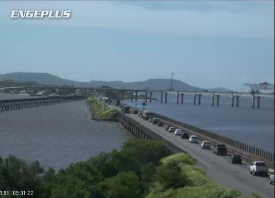 Nove quilômetros de fila na BR-101, em Laguna