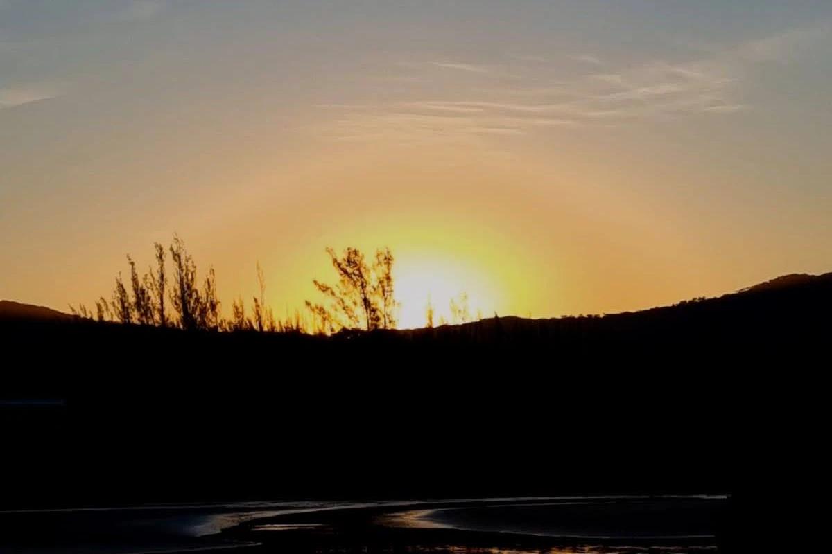 Domingo de sol em Criciúma, mas instabilidade e risco de temporais chegam nesta segunda-feira