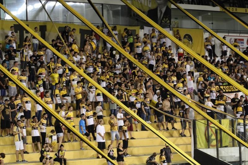 Ingressos esgotados para torcida visitante em Tubarão