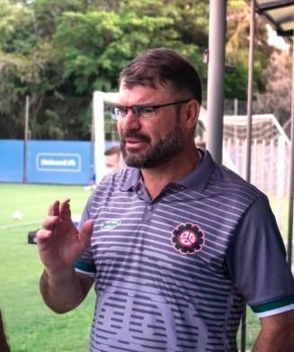 Técnico do Próspera lamenta ‘time desligado no início do jogo’, mas comemora empate contra o JEC