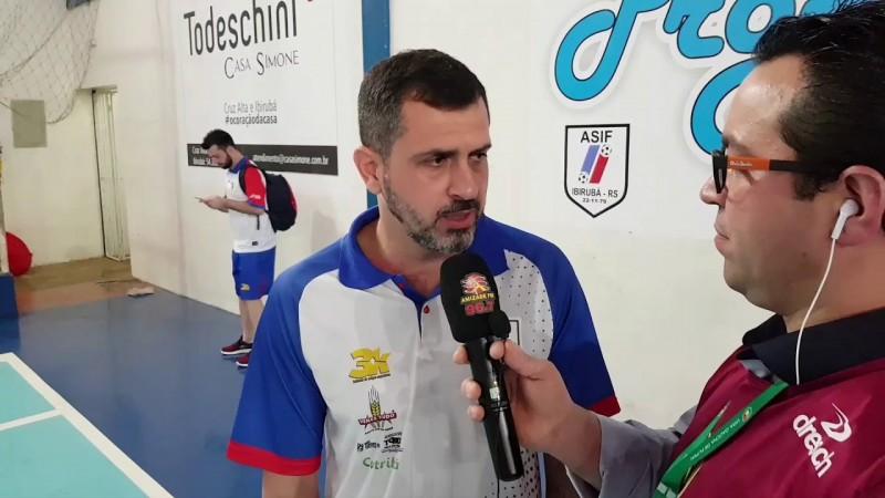 De contrato renovado, Juninho segue no futsal gaúcho
