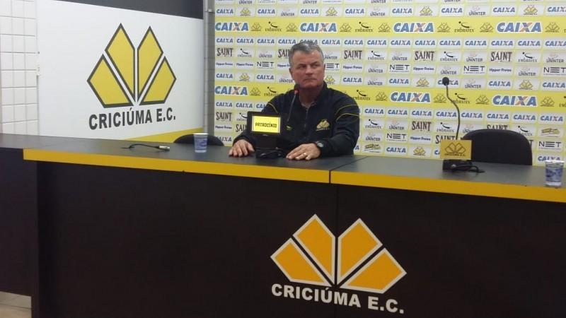 Mazola Júnior agradece apoio da torcida na vitória contra o Leão