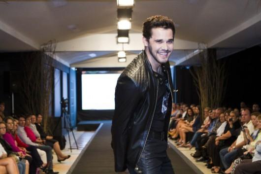 Della Fashion apresenta Outono/Inverno de contrastes