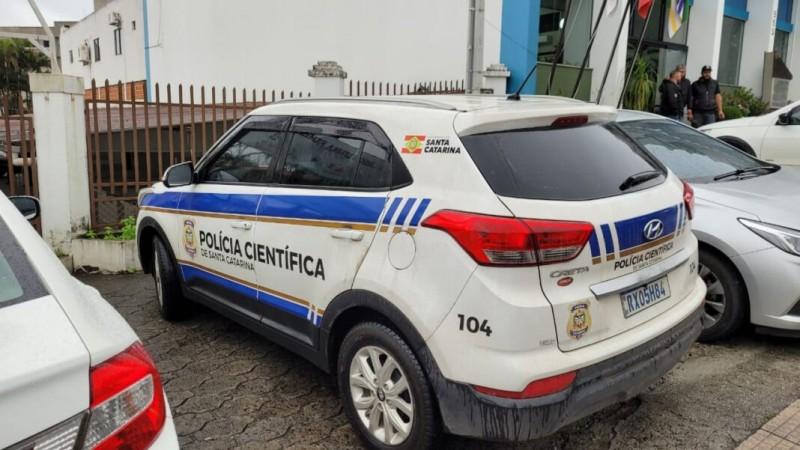 Prefeito de Cocal do Sul e servidor municipal são presos preventivamente durante operação do Gaeco