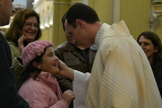 Pe Antônio Junior: quatro anos de sacerdócio e a volta dos fiés à Igreja Católica