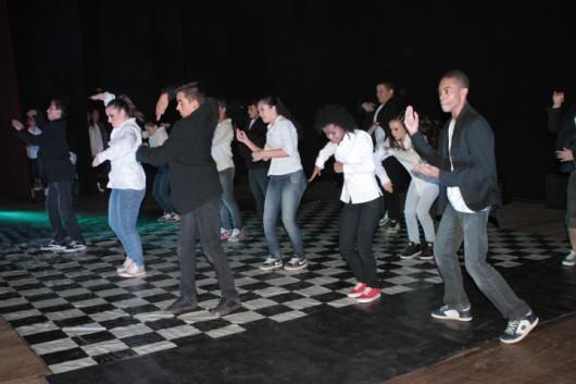 Grupo de dança da Multiplicando Talentos participará do Prêmio Desterro 2013