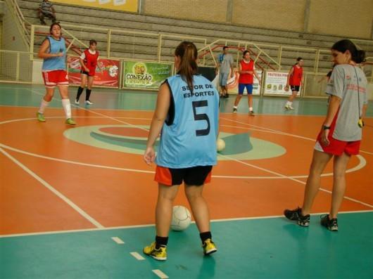 Peneirão de futsal feminino nesta sexta-feira e sábado