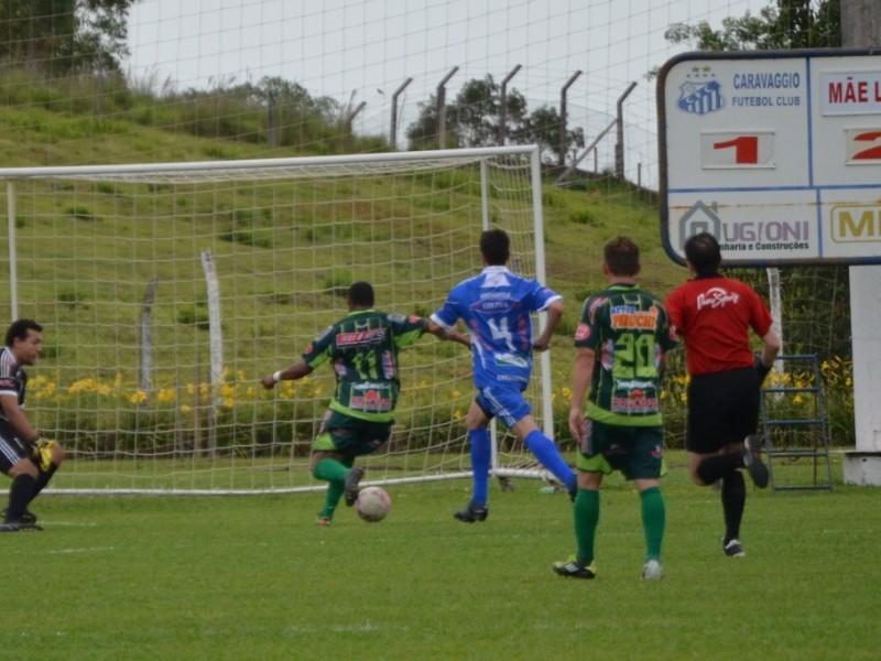 Caravaggio vence e garante vaga na próxima fase do Regional da Larm